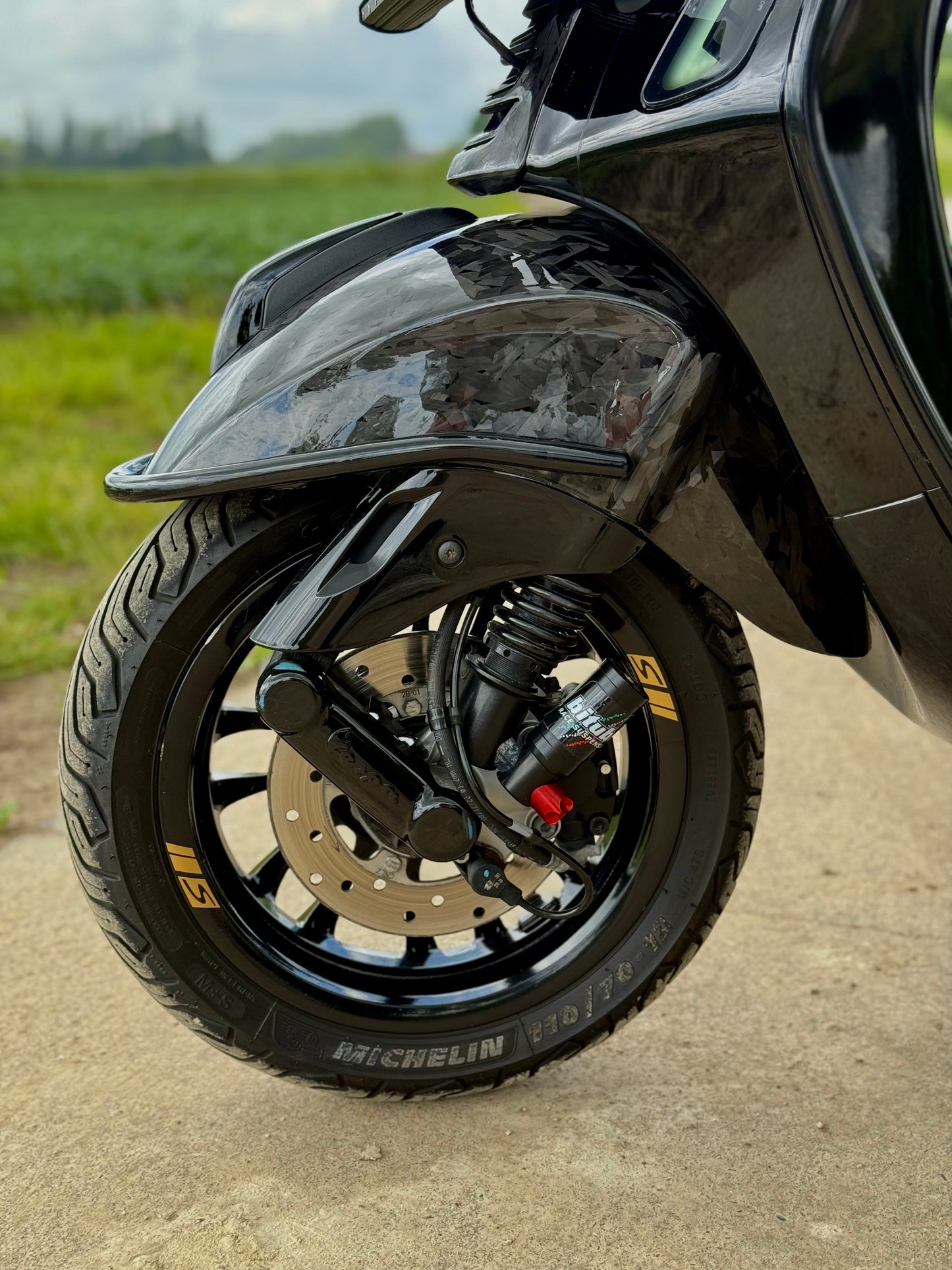 Vespa Sprint E5 2023 custom Nero lucido