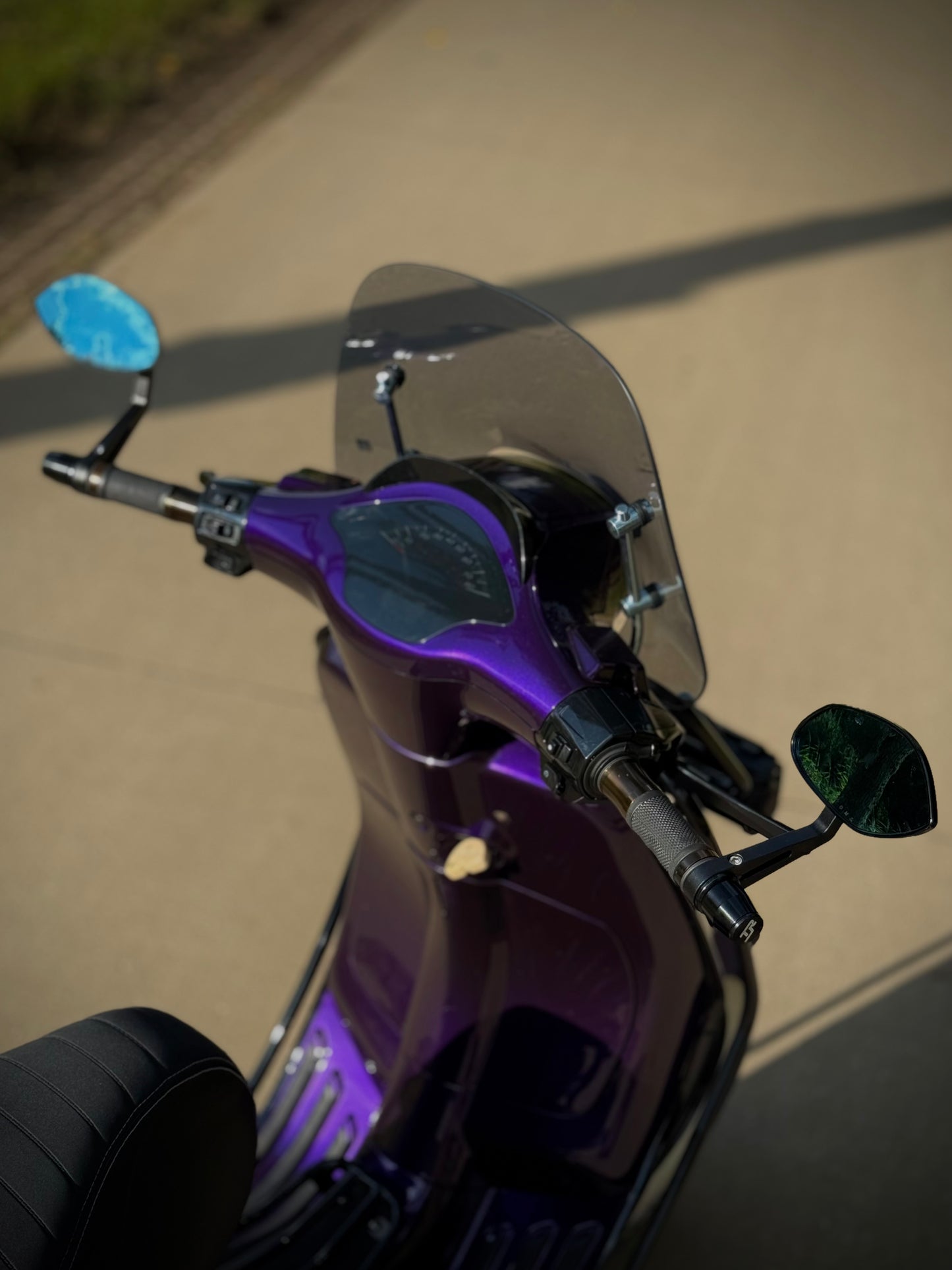 Vespa Sprint E4 2020 custom Bruut purple
