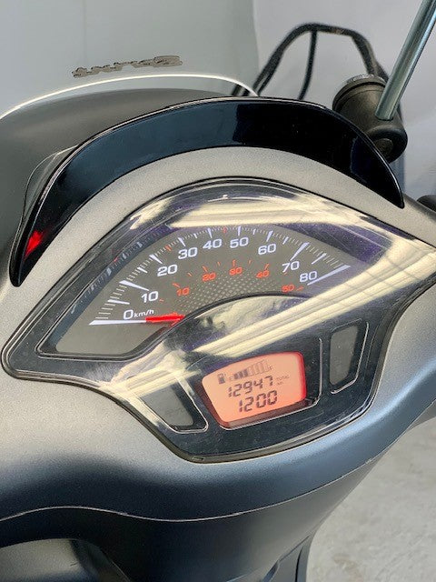 Vespa sprint S E4 2019 mat grijs